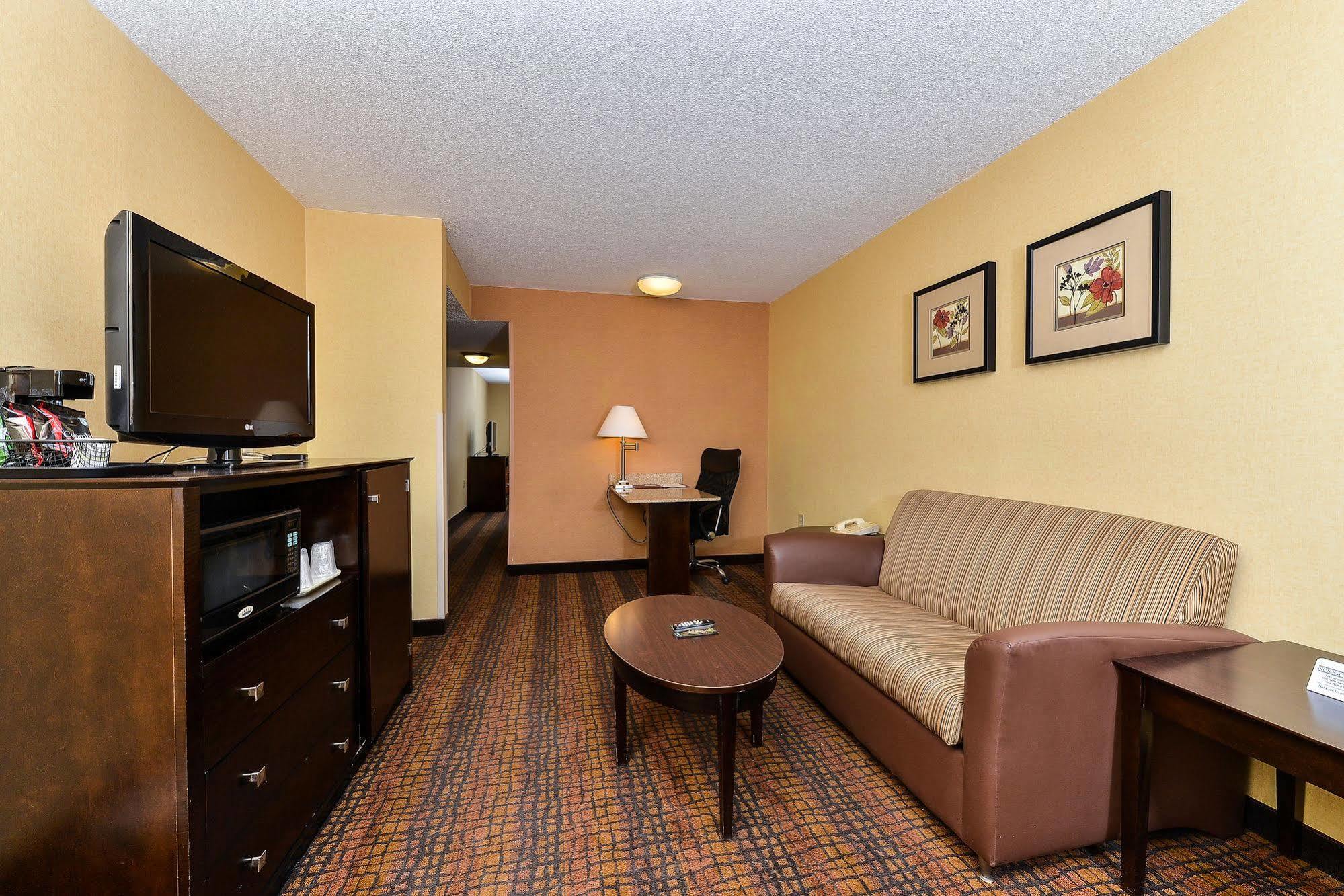 Latitude Suites Tinton Falls Eatontown - BW Premier Collection Ngoại thất bức ảnh